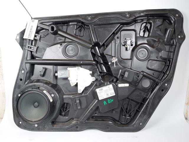MERCEDES A1667201202 Стеклоподъемник передней правой двери в наличии Тернополь