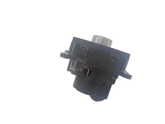 MERCEDES A1669050003 Блок кнопок центральной консоли в наличии Черкассы