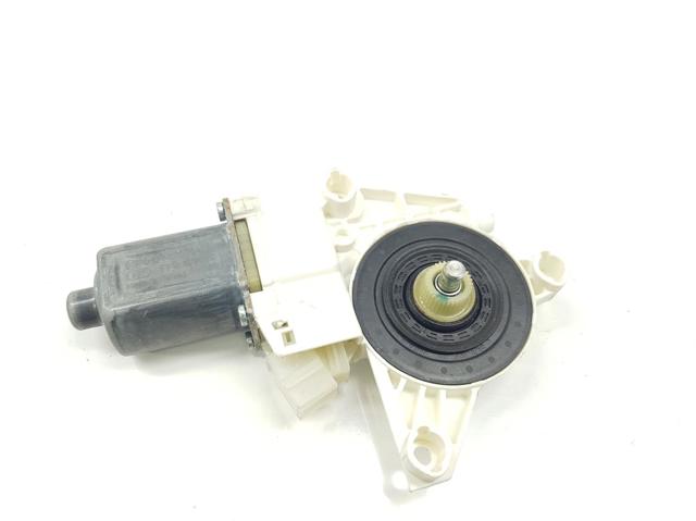 Motor de acionamento de vidro da porta dianteira esquerda A1669060201 Mercedes