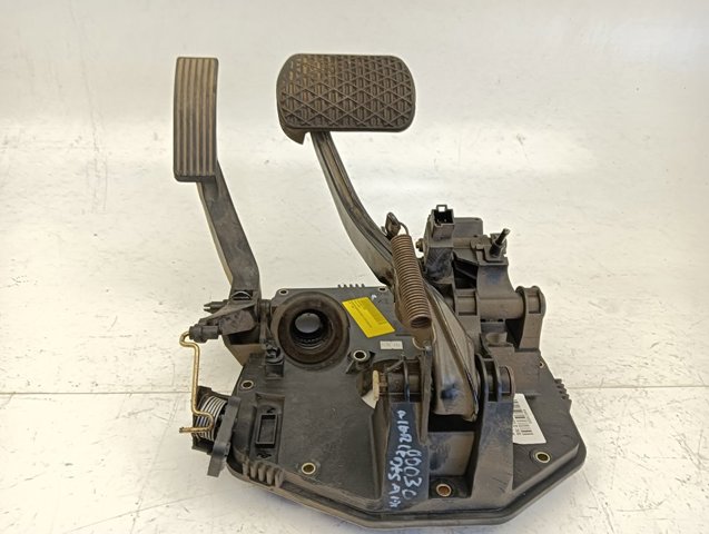 MERCEDES A1682900549 в наличии Черновцы