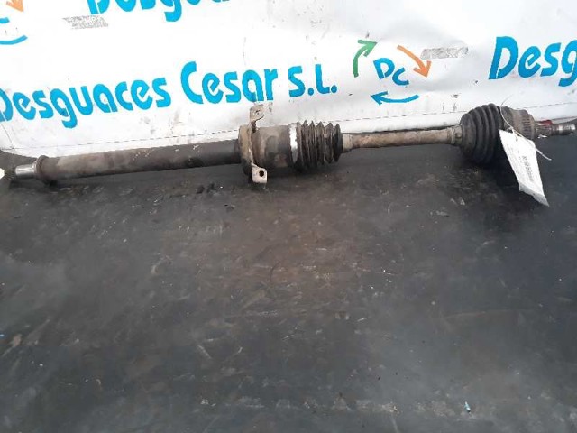 MERCEDES A1683700972 Правая полуось в наличии Львов