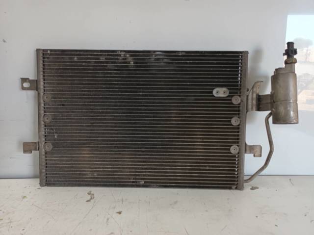 A1685001154 MERCEDES Радиатор кондиционера купить в Ровно