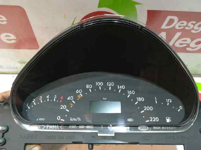 Painel de instrumentos para Mercedes-Benz Classe A (W168) (1997-2004) A1685404011