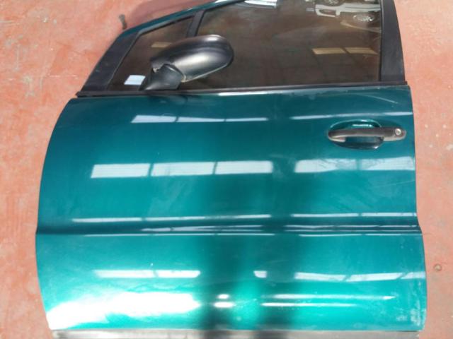 Porta dianteira esquerda Mercedes A W168