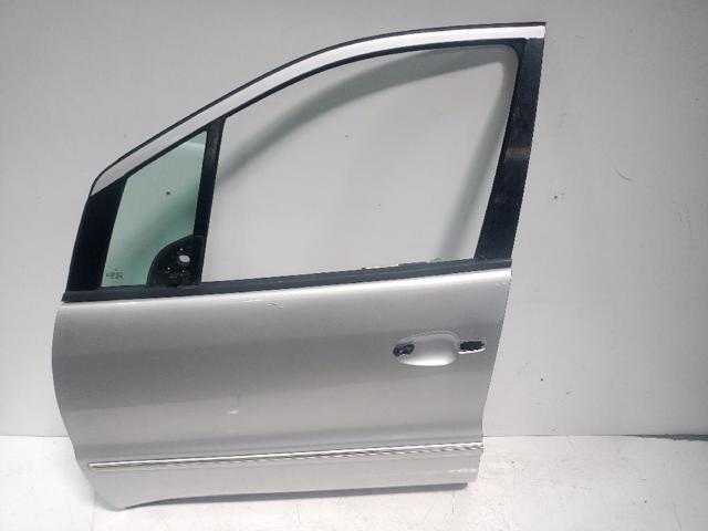 A1687201305 MERCEDES Дверь передняя левая купить в Хмельницкий