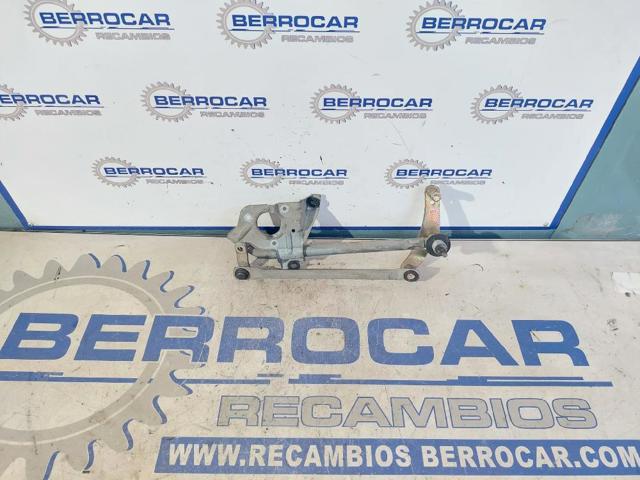 A1688200241 MERCEDES Тяга трапеции стеклоочистителя левая купить в Кривой Рог