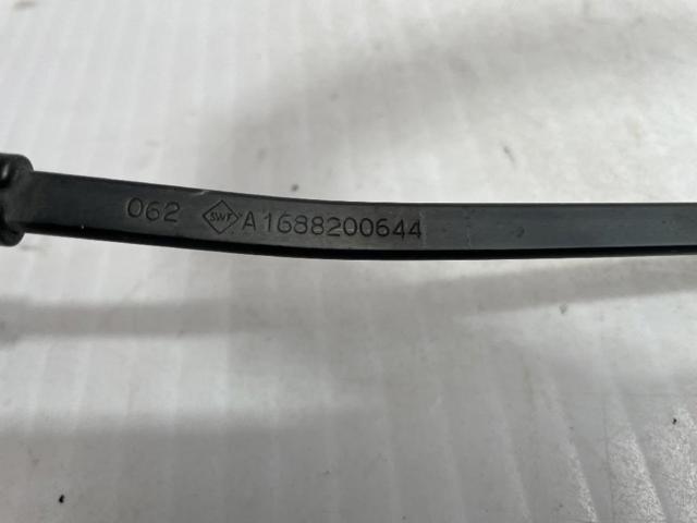 MERCEDES 1688200644 Рычаг-поводок стеклоочистителя лобового стекла в наличии Каменское