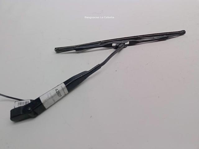 A1688201044 MERCEDES Рычаг-поводок стеклоочистителя заднего стекла купить в Одесса