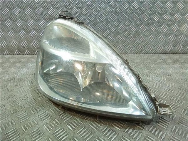 Luz direita A1688201861 MERCEDES