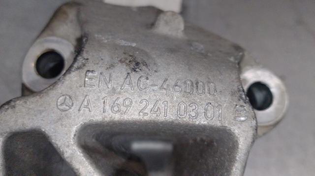 MERCEDES A1692410301 Балка крепления коробки передач в наличии Николаев