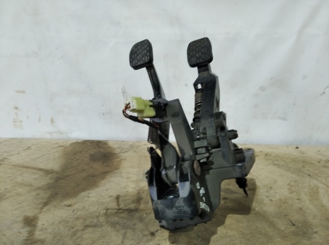 MERCEDES A1692900901 в наличии Кривой Рог