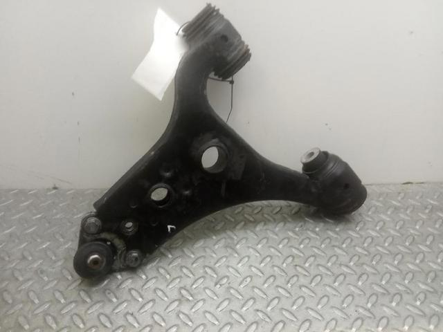 A1693300607 MERCEDES Нижний рычаг купить в Черновцы