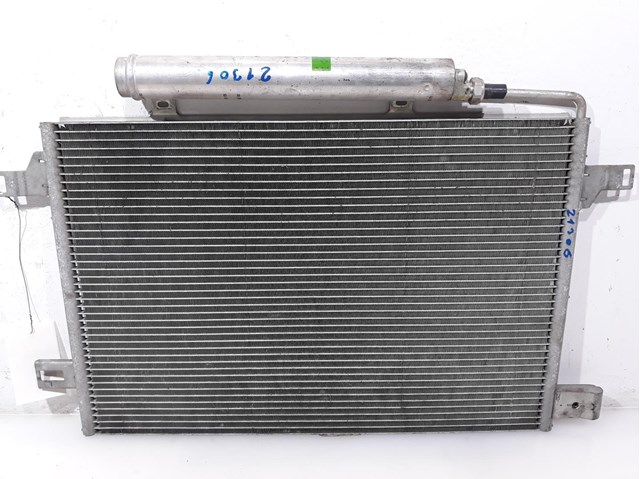 Condensador de ar condicionado / radiador para Mercedes-Benz B-Class (W245) (2005-2011) A1695000354