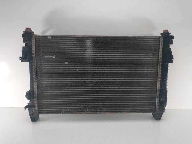 A1695000403 Радиатор охлаждения двигателя купить Павлоград