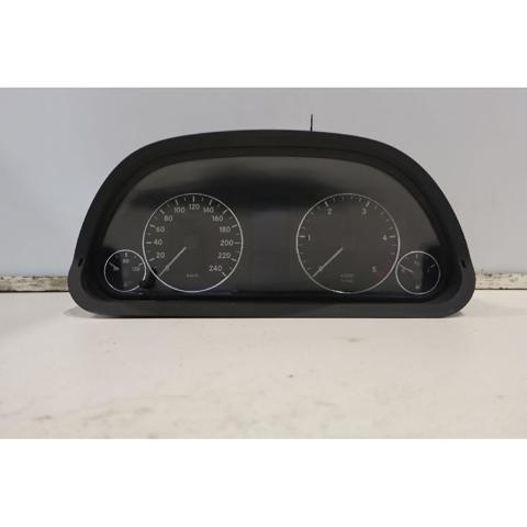 MERCEDES A1695404348 Панель приборов в наличии Сумы