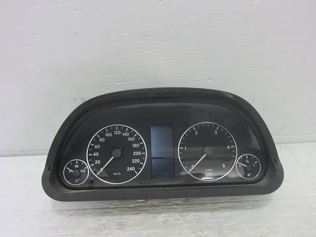 A1695409548 Приборная доска (щиток приборов) купить Черновцы