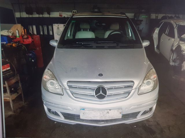 A1698100220 Mercedes