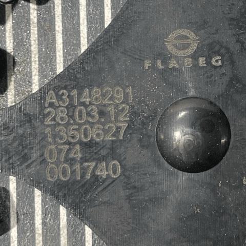 A1698102121 MERCEDES Стекло левого зеркала заднего вида купить в Ужгород