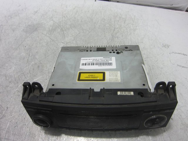 MERCEDES A1698200086 Магнитола (радио AM/FM) в наличии Кривой Рог