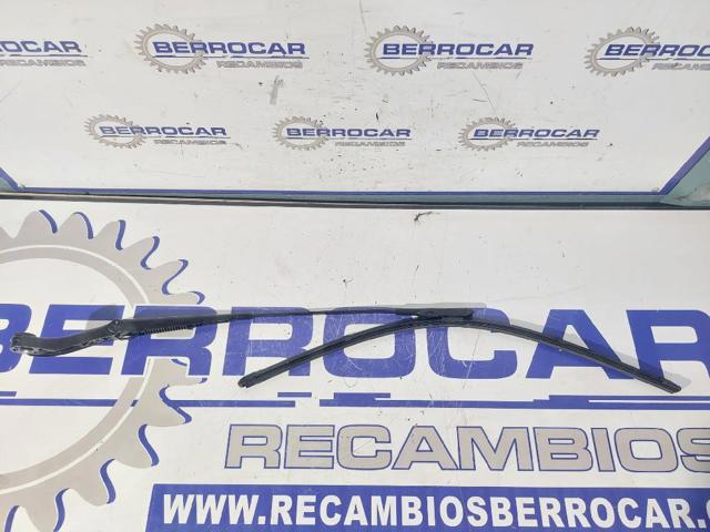 MERCEDES A1698200644 Рычаг-поводок стеклоочистителя заднего стекла в наличии Львов