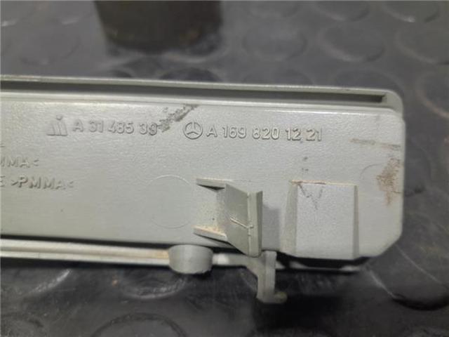 A1698201221 Указатель поворота зеркала правый купить Павлоград