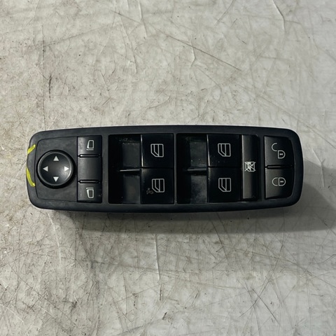 A16982066109174 MERCEDES Кнопочный блок управления стеклоподъемником передний левый купить в Ровно