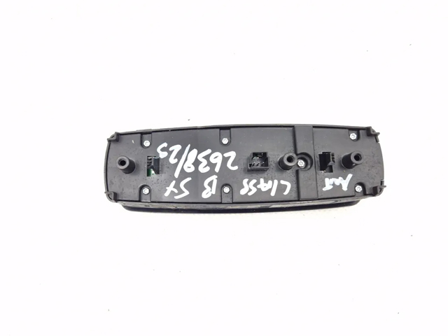 MERCEDES A16982067109174 Кнопочный блок управления стеклоподъемником передний левый в наличии Тернополь