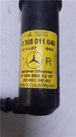 MERCEDES A1698601247 Форсунка омывателя фары передней правой в наличии Ровно