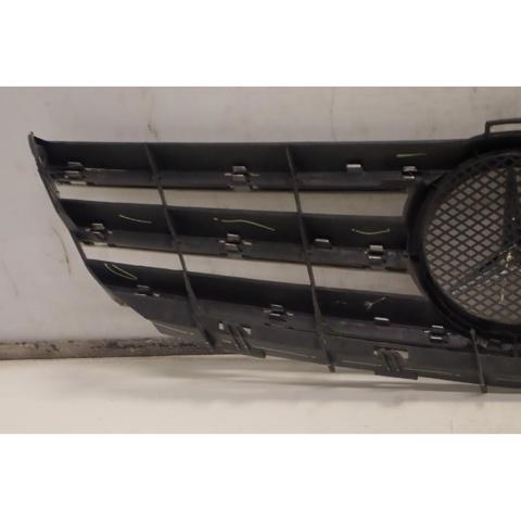 A1698801683 MERCEDES Решетка радиатора купить в Тернополь