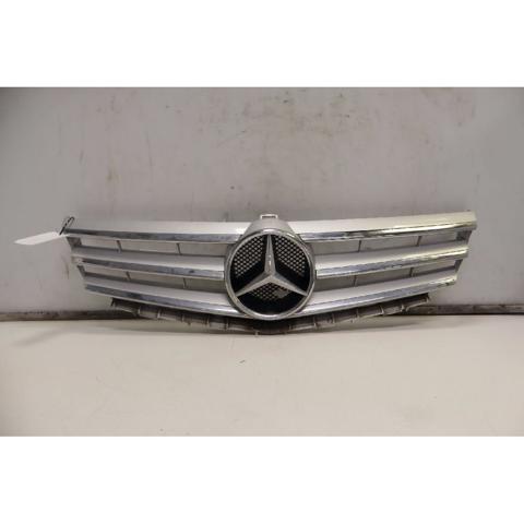 A1698801683 MERCEDES Решетка радиатора купить в Тернополь