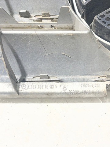 A1698802083 MERCEDES Решетка радиатора купить в Чернигов