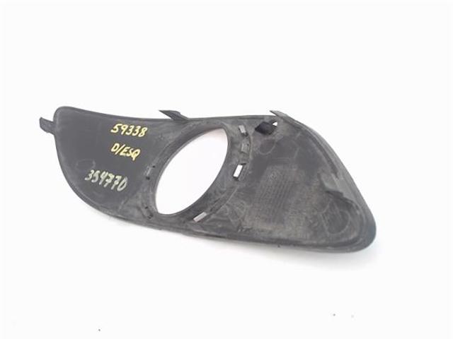 MERCEDES A1698851122 Заглушка (решетка) противотуманных фар бампера переднего левая в наличии Житомир