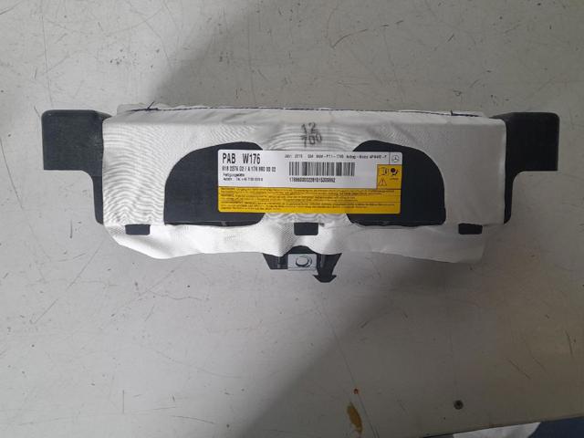 MERCEDES A1768600002 Подушка безопасности (AIRBAG) пассажирская в наличии Тернополь