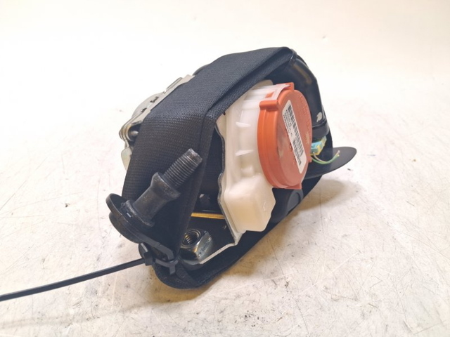 A17686021859C94 Левый ремень безопасности купить Харьков