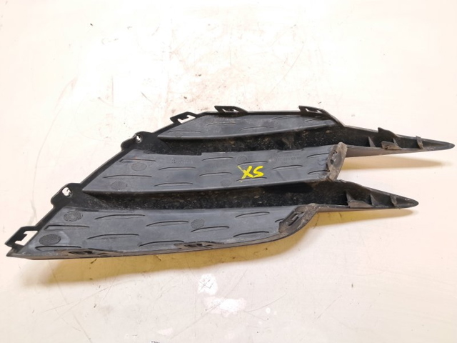 A1778858300 MERCEDES Заглушка (решетка) противотуманных фар бампера переднего левая купить в Кривой Рог