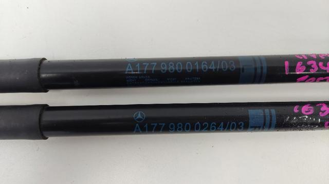 Amortecedor de tampa de porta-malas (de 3ª/5ª porta traseira) Mercedes A W177