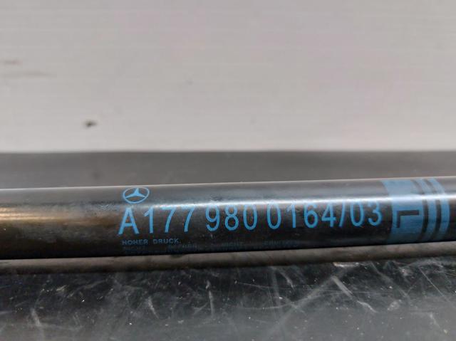 Amortecedor de tampa de porta-malas (de 3ª/5ª porta traseira) Mercedes A W177
