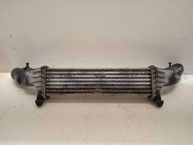 Radiador de intercooler A2025001100 MERCEDES