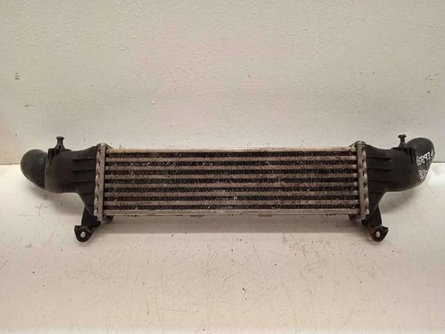 Radiador de intercooler A2025001100 MERCEDES