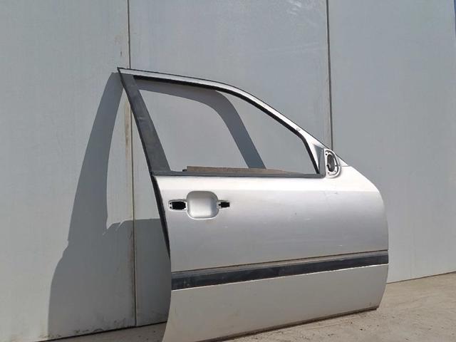 A202720160528 MERCEDES Дверь передняя правая купить в Черновцы