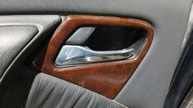 2027660124 Ручка двери левой внутренняя передняя/задняя купить Каменское
