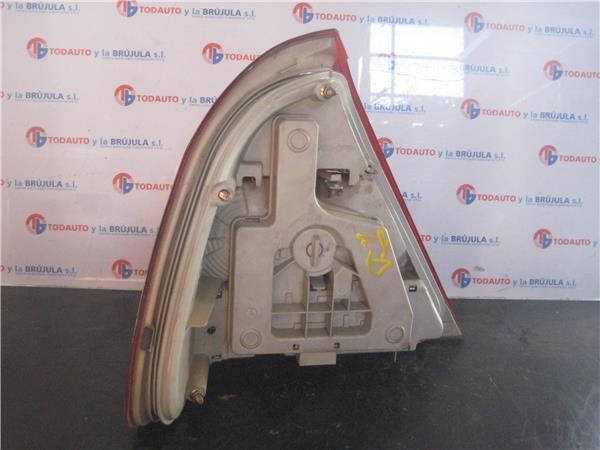 MERCEDES 2028201064 Фонарь задний правый в наличии Кривой Рог