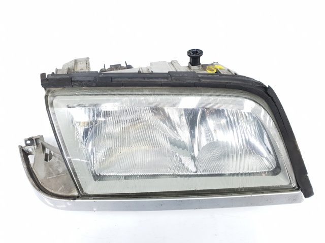 Luz direita A2028202461 Mercedes