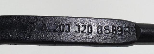 2033200889 MERCEDES Стойка заднего стабилизатора правая купить в Чернигов