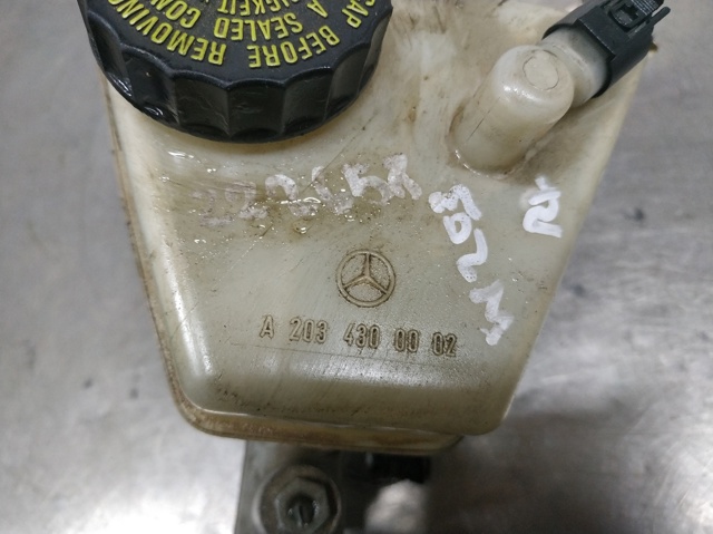 Tanque de cilindro mestre do freio (de fluido de freio) Mercedes C CL203