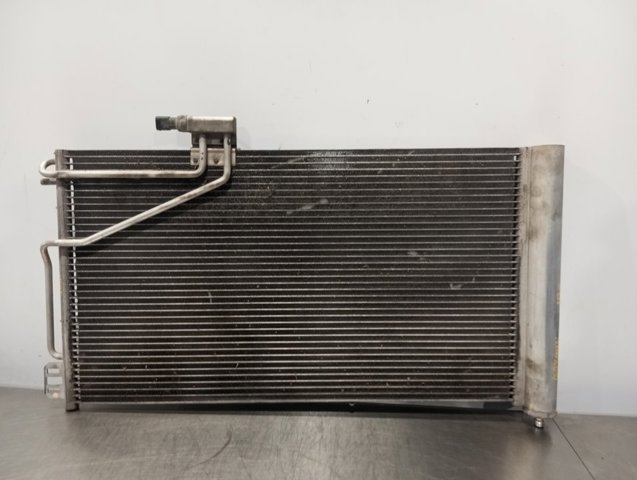 Condensador de ar condicionado / radiador para Mercedes-Benz CLK 240 (209.361) M112912 A2035000554