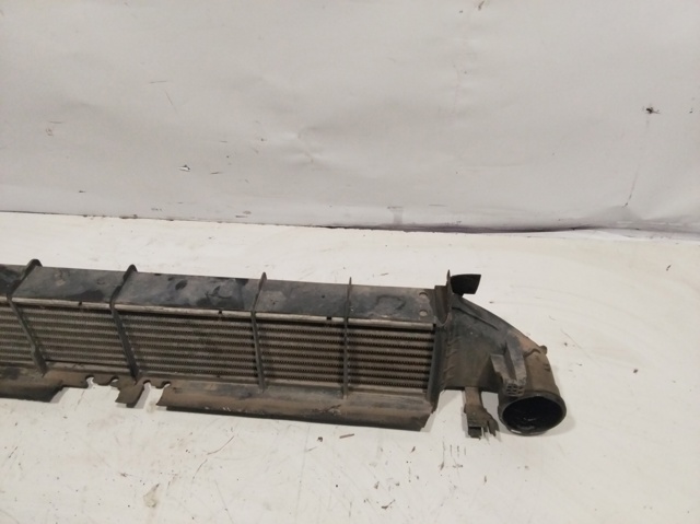 Radiador de intercooler A2035000600 MERCEDES