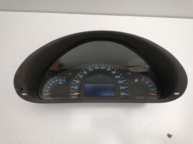 MERCEDES A2035400711 Приборная доска (щиток приборов) в наличии Ужгород