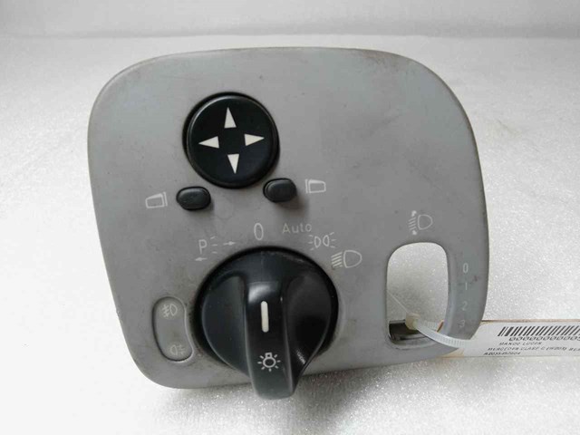 Luzes de controle remoto para Mercedes-Benz CLK (C209) (2002-2009) A2035450604