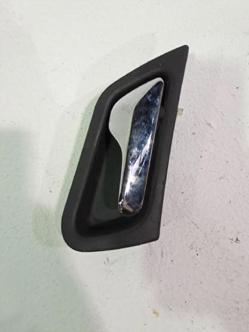 MERCEDES A2037273628 Облицовка внутренней ручки двери передней правой в наличии Одесса